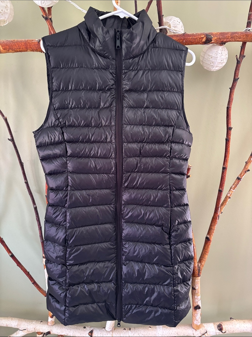 Obozoyo Black Quilted Packable Down Vest - Women